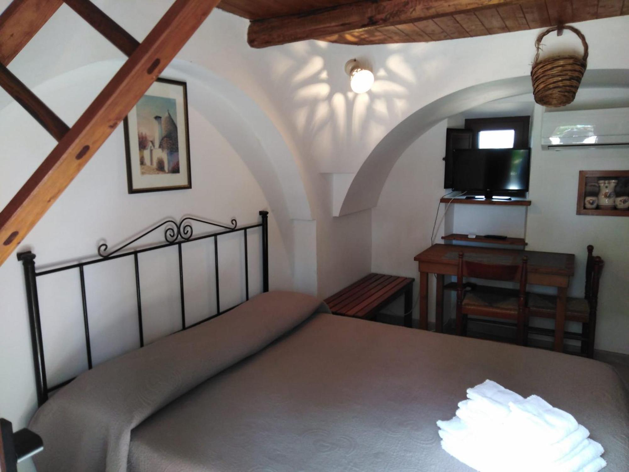 Raggio Di Sole Aparthotel Alberobello Ngoại thất bức ảnh